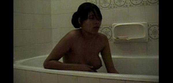  Nude Girl Puke Vomit Puking Vomiting in Bathroom